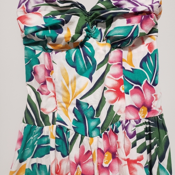 Dress - Picture 6 of 8